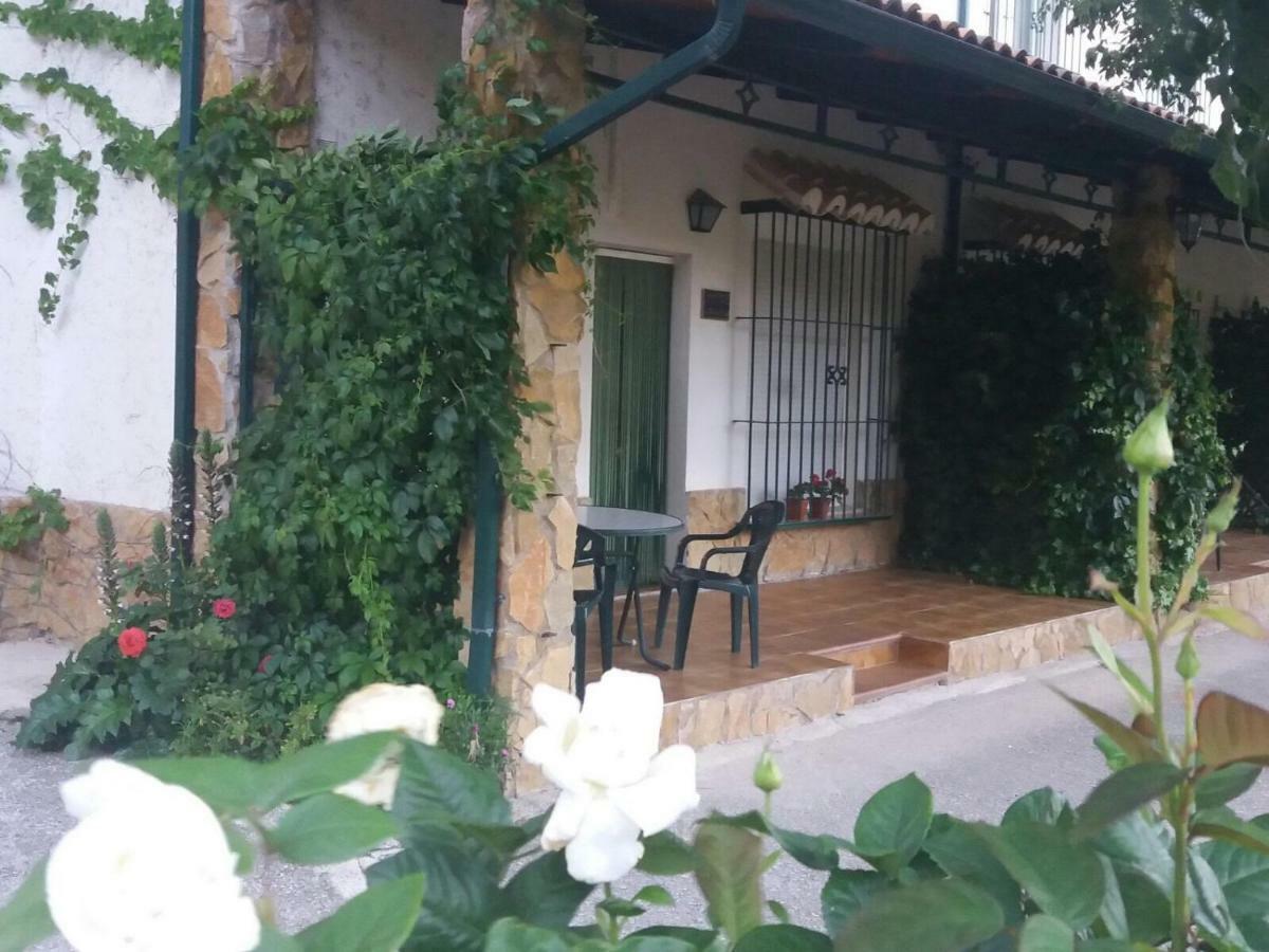 Affittacamere Cortijo El Cercadillo Bedmar y Garciez Esterno foto